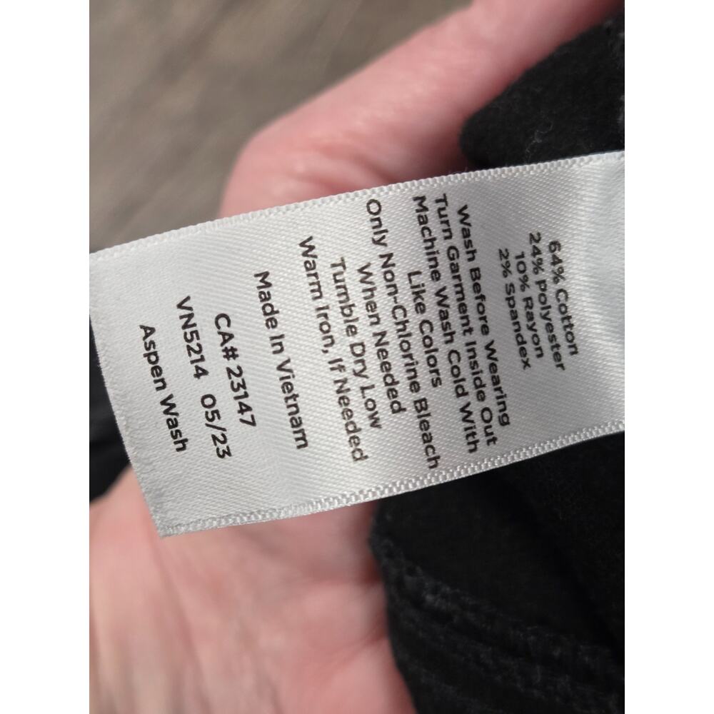 Talbots Everyday Relaxed Jeans Aspen Balck Wash Stretch Size 10 - Picture 4 of 5